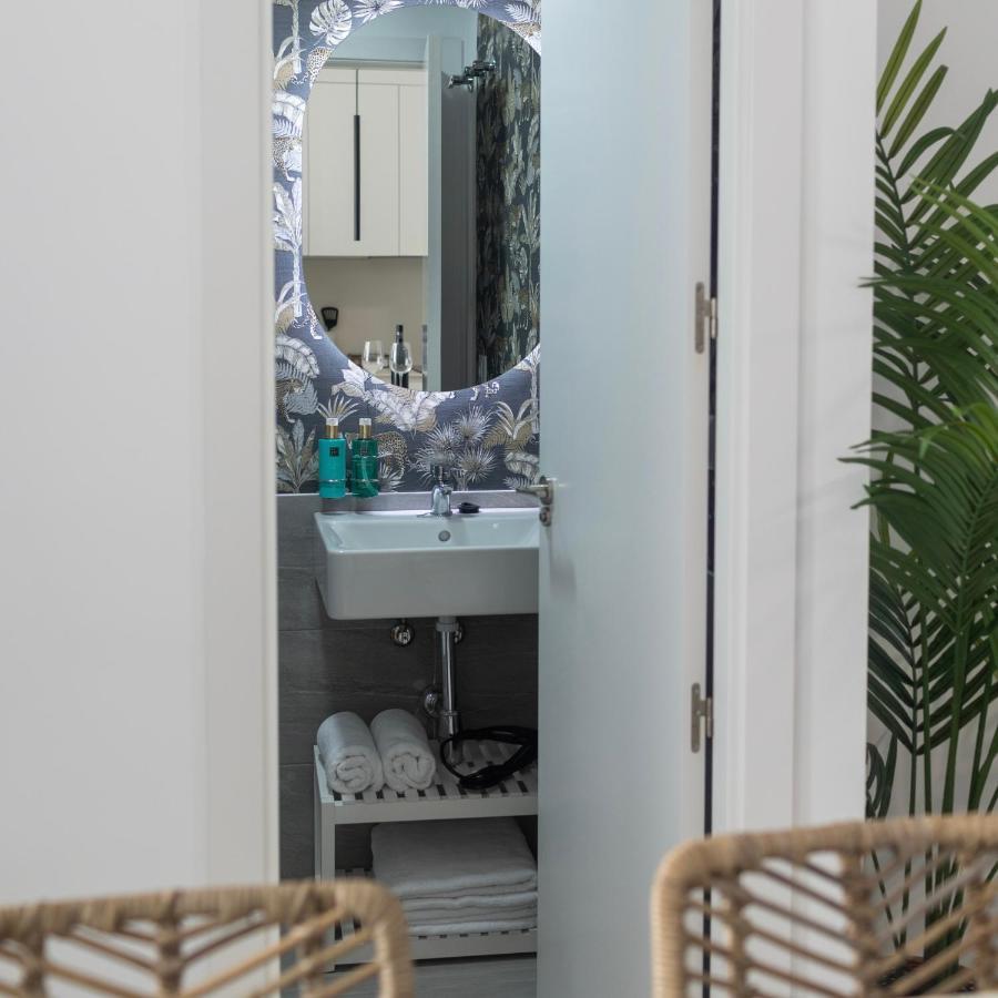 Lovely Suites Tarifa, Estudio A Estrenar En El Centro Y Muy Cerca De La Playa Dış mekan fotoğraf